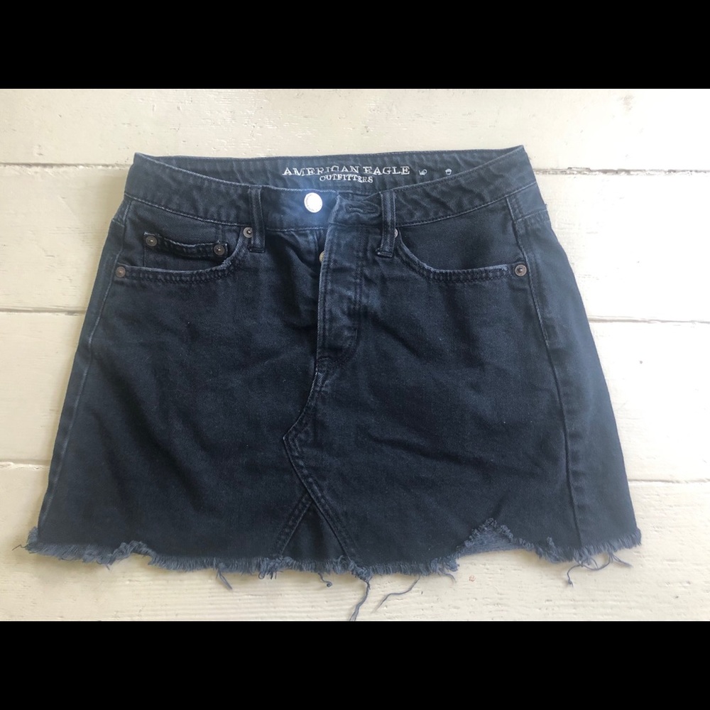 American Eagle Black Jean skirt